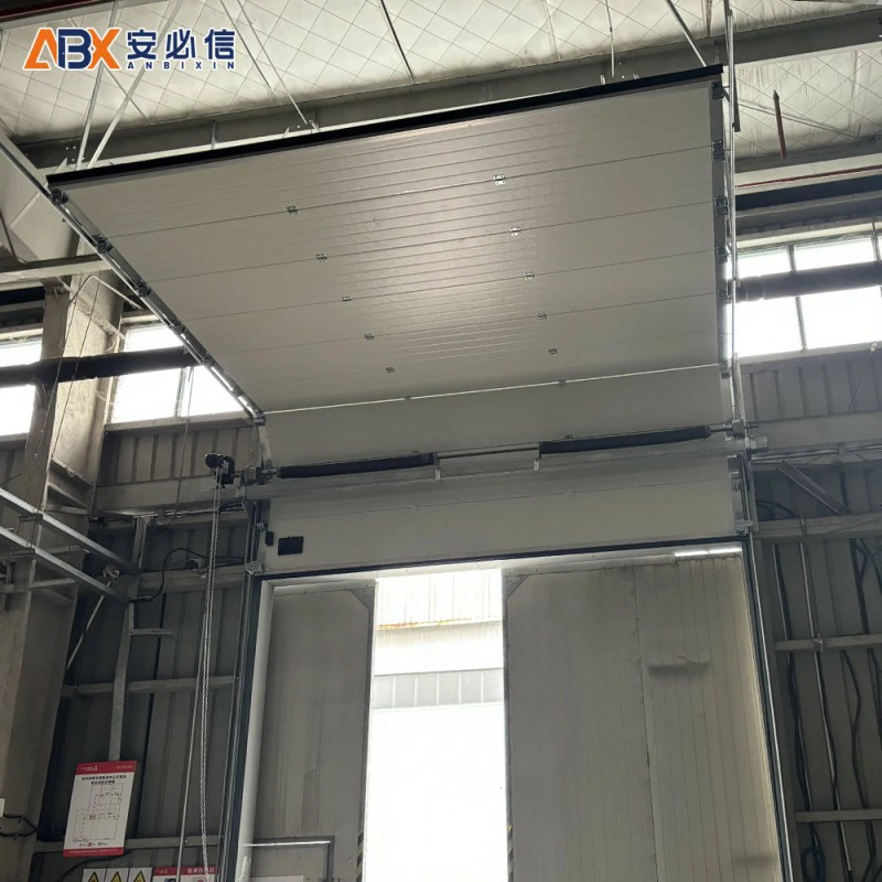 白山市翻板提升门